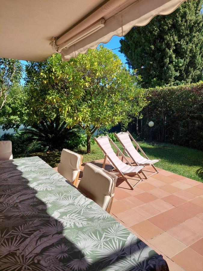 Plage La Salis 3 Chambres, Jardin - 3 Bedrooms Антиб Екстериор снимка